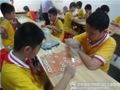 “棋乐无穷”象棋班回来了！