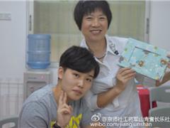 把回忆都框起来——长者手工班DIY相框
