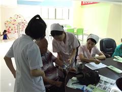 婆石社区长者健康保健义诊活动