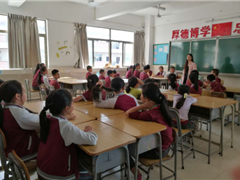 “大科学，小制作”科技兴趣班开课啦