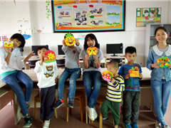 智多星·青少年创意手工坊第九期趣味笔筒制作活动顺利开展