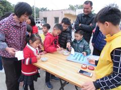 京师社工举办庙会游园活动，丰富群众文化生活