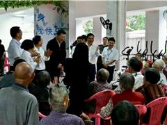 暖心敬老共庆生，耆老笑颜话明天—市委书记焦兰生到市养老院亲切慰问长者
